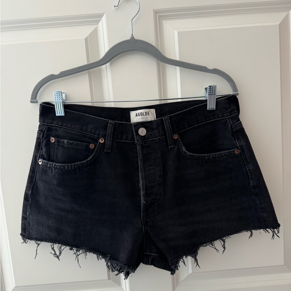 AGOLDE PARKER VINTAGE CUT OFF SHORT. Color “Record”. Size 27